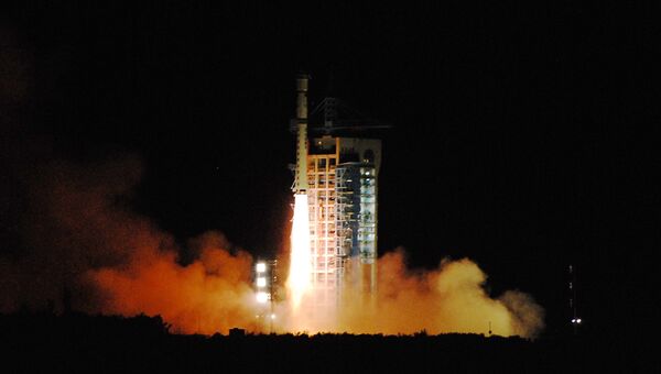 Пуск китайской ракеты-носителя. Архивное фото Пуск китайской ракеты-носителя. Архивное фото