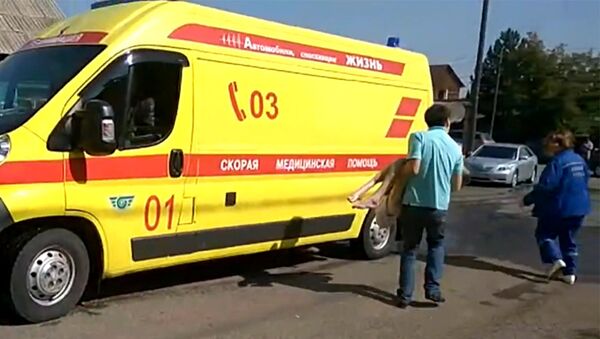 Скорая помощь у дома престарелых Жемчужина в Красноярске. 28 августа 2017 Скорая помощь у дома престарелых Жемчужина в Красноярске. 28 августа 2017