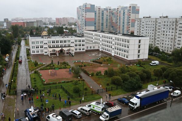 Здание школы №1 в Ивантеевке Московской области, где подросток открыл стрельбу. 5 сентября 2017 Здание школы №1 в Ивантеевке Московской области, где подросток открыл стрельбу. 5 сентября 2017