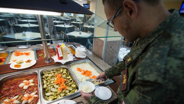 Военнослужащий в расположении Таманской дивизии Военнослужащий в расположении Таманской дивизии