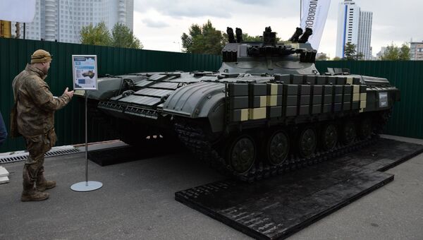 Боевая машина поддержки танков Страж, представленная на выставке Оружие и безопасность в Киеве Боевая машина поддержки танков Страж, представленная на выставке Оружие и безопасность в Киеве