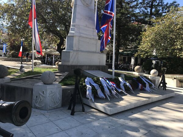 Памятник трём адмиралам Памятник трём адмиралам