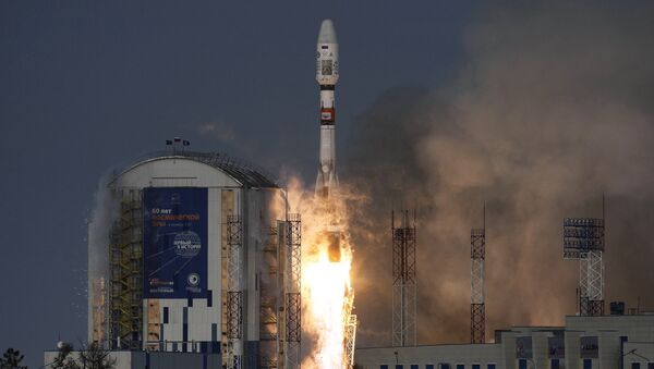 Старт ракеты-носителя Союз-2.1б с космическим аппаратом дистанционного зондирования Земли Метеор №2-1 и с 17 иностранными аппаратами с космодрома Восточный. 28 ноября 2017 Старт ракеты-носителя Союз-2.1б с космическим аппаратом дистанционного зондирования Земли Метеор №2-1 и с 17 иностранными аппаратами с космодрома Восточный. 28 ноября 2017