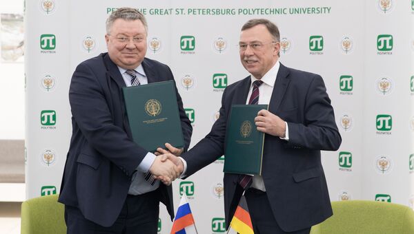 Siemens и СПбПУ запустили суперкомпьютер для систем искусственного интеллекта Siemens и СПбПУ запустили суперкомпьютер для систем искусственного интеллекта