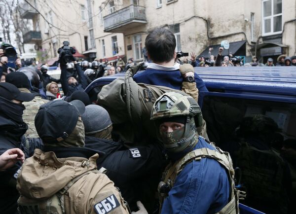 Задержание Михаила Саакашвили сотрудниками СБУ в Киеве, Украина. 5 декабря 2017 Задержание Михаила Саакашвили сотрудниками СБУ в Киеве, Украина. 5 декабря 2017