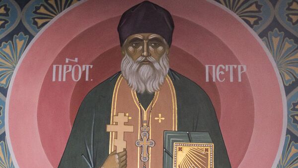 Изображение протоиерея Петра Сухоносова на стене Покровского храма Ново-Синайского монастыря Изображение протоиерея Петра Сухоносова на стене Покровского храма Ново-Синайского монастыря