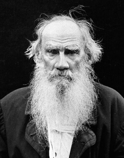Писатель Лев Толстой Писатель Лев Толстой