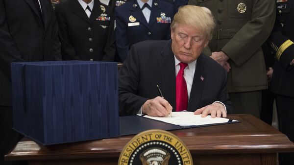 Президент США Дональд Трамп Президент США Дональд Трамп