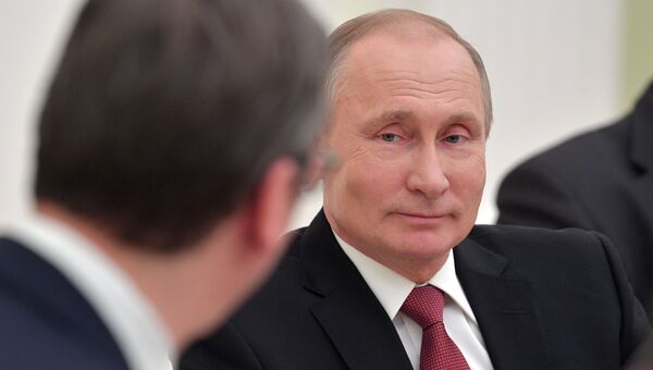 Президент РФ Владимир Путин во время встречи с президентом республики Сербии Александром Вучичем. 19 декабря 2017 Президент РФ Владимир Путин во время встречи с президентом республики Сербии Александром Вучичем. 19 декабря 2017