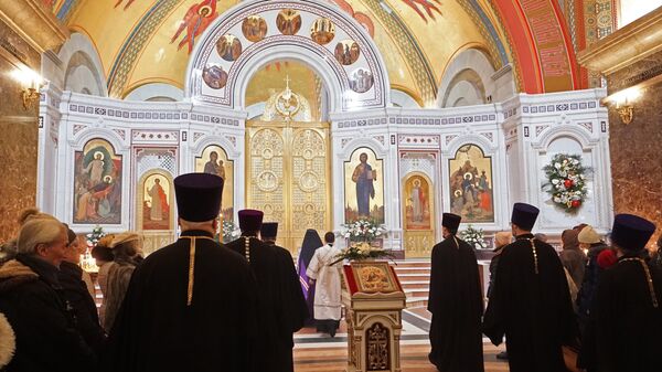 Богослужение в Храме Богослужение в Храме