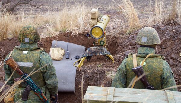 Военнослужащие ЛНР. Архивное фото Военнослужащие ЛНР. Архивное фото