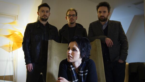 Долорес О'Риордан в составе группы The Cranberries Долорес О'Риордан в составе группы The Cranberries