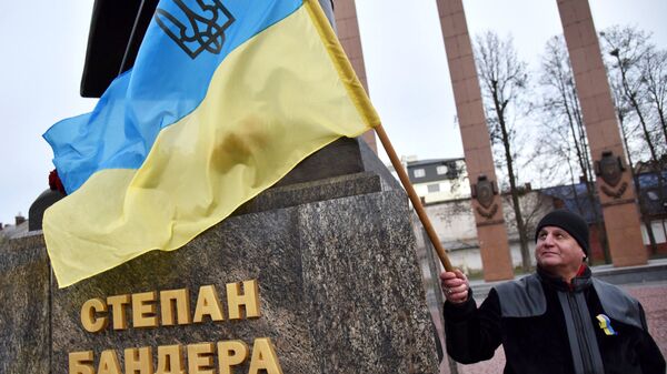 Участник марша украинских националистов Участник марша украинских националистов