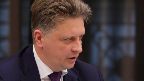 Министр транспорта РФ Максим Соколов на совещании президента РФ Владимира Путина с членами правительства РФ. 16 января 2018 Министр транспорта РФ Максим Соколов на совещании президента РФ Владимира Путина с членами правительства РФ. 16 января 2018