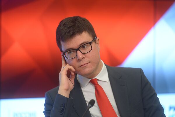 Режиссер Борис Малагурский во время показа документального фильма Косово: момент в цивилизации в пресс-центре МИА Россия сегодня. 18 января 2018 Режиссер Борис Малагурский во время показа документального фильма Косово: момент в цивилизации в пресс-центре МИА Россия сегодня. 18 января 2018