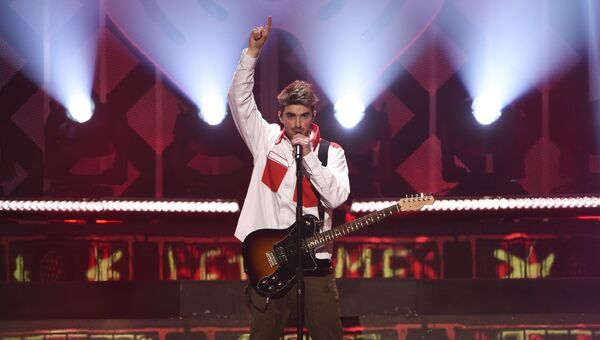 Выступление группы The Chainsmokers Выступление группы The Chainsmokers
