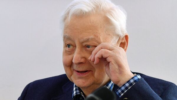 Основатель и художественный руководитель театра Олег Табаков Основатель и художественный руководитель театра Олег Табаков