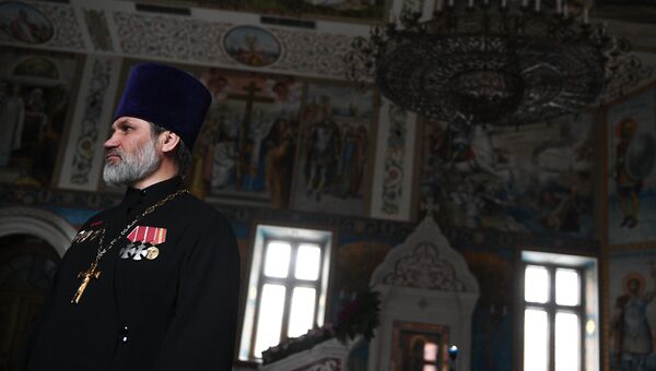 Клирик храма Благовещения Пресвятой Богородицы в Сокольниках иерей Андрей Шеломенцев в храме Благовещения Пресвятой Богородицы в Москве. Клирик храма Благовещения Пресвятой Богородицы в Сокольниках иерей Андрей Шеломенцев в храме Благовещения Пресвятой Богородицы в Москве.