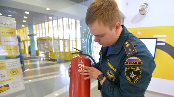 Проверка пожарной безопасности в торгово-развлекательном центре Кольцо в Челябинске. 29 марта 2018 Проверка пожарной безопасности в торгово-развлекательном центре Кольцо в Челябинске. 29 марта 2018