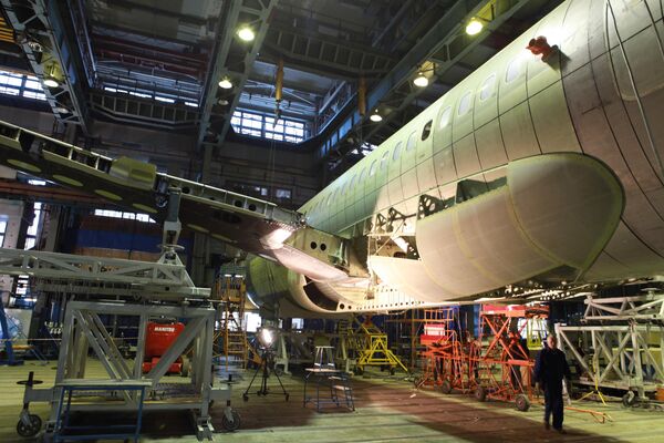 Сборка самолета МС-21 Сборка самолета МС-21
