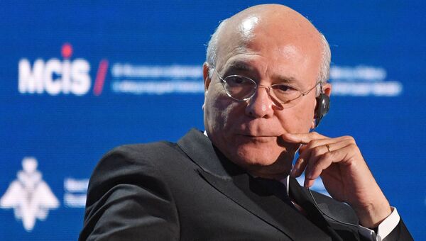 Заместитель спецпосланника Генерального секретаря ООН по Сирии Рамзи Эззелдин Рамзи на VII Московской конференции по международной безопасности. 4 апреля 2018 Заместитель спецпосланника Генерального секретаря ООН по Сирии Рамзи Эззелдин Рамзи на VII Московской конференции по международной безопасности. 4 апреля 2018