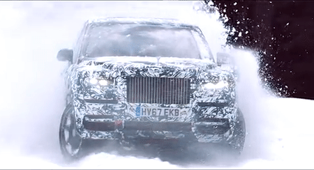 Rolls-Royce представил свой первый в истории внедорожник Rolls-Royce представил свой первый в истории внедорожник