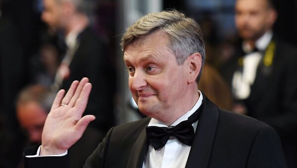 Украинский режиссер Сергей Лозница на красной дорожке 71-го Каннского международного кинофестиваля Украинский режиссер Сергей Лозница на красной дорожке 71-го Каннского международного кинофестиваля