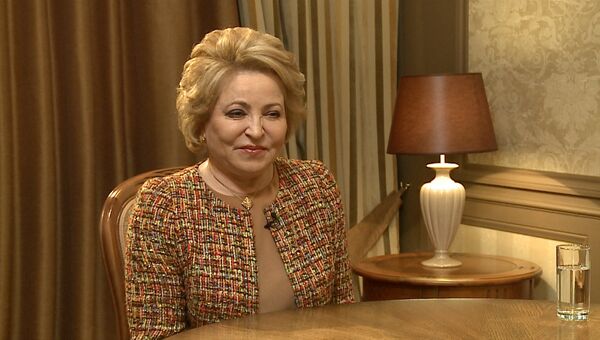 Матвиенко рассказала, кому лучше не приезжать на ЧМ-2018 по футболу Матвиенко рассказала, кому лучше не приезжать на ЧМ-2018 по футболу