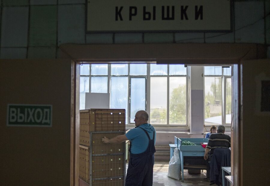 Цех слепых и слабовидящих на базе ООО Боровское предприятие РУСиНовоПак на улице Русинова в Ермолино Цех слепых и слабовидящих на базе ООО Боровское предприятие РУСиНовоПак на улице Русинова в Ермолино