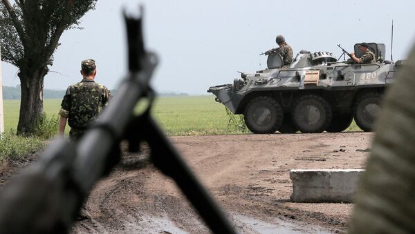 Украинские военные в зоне конфликта на востоке Украины Украинские военные в зоне конфликта на востоке Украины