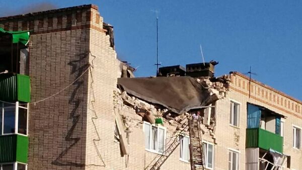 Последствия взрыва газа в жилом доме в городе Заинск в Татарстане. 22 июня 2018 Последствия взрыва газа в жилом доме в городе Заинск в Татарстане. 22 июня 2018