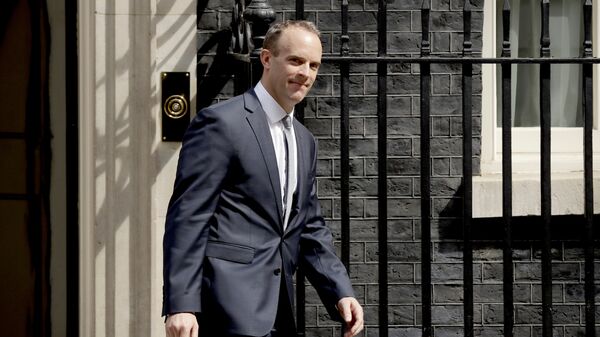Министр по делам Brexit Доминик Рааб. 9 июля 2018 Министр по делам Brexit Доминик Рааб. 9 июля 2018