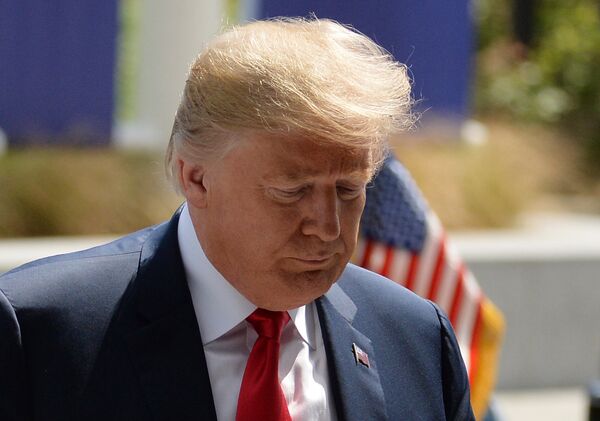 Президент США Дональд Трамп на саммите НАТО в Брюсселе. 11 июля 2018 Президент США Дональд Трамп на саммите НАТО в Брюсселе. 11 июля 2018