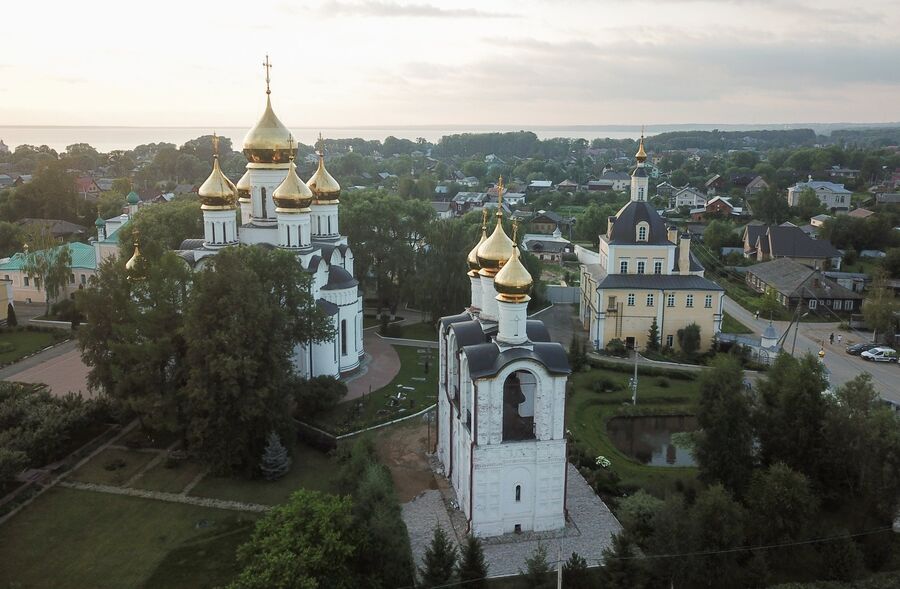 Свято-Никольский Переславский женский монастырь в городе Переславль-Залесский Ярославской области Свято-Никольский Переславский женский монастырь в городе Переславль-Залесский Ярославской области