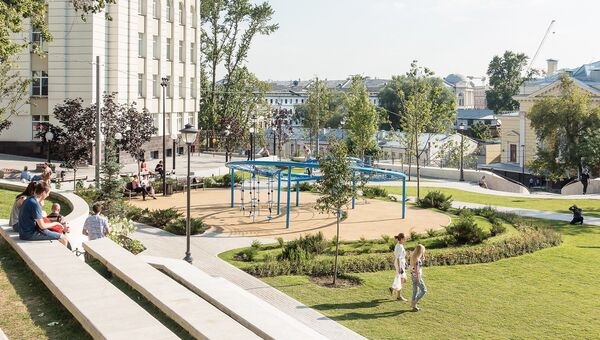 Обновленный сквер на Большом Спасоглинищевском переулке Обновленный сквер на Большом Спасоглинищевском переулке