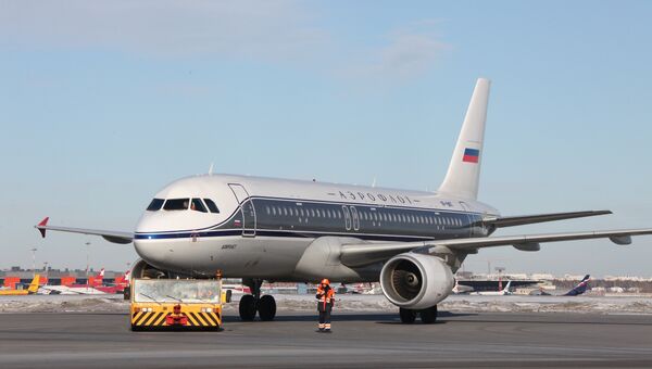 Самолет авиакомпании Аэрофлот Самолет авиакомпании Аэрофлот