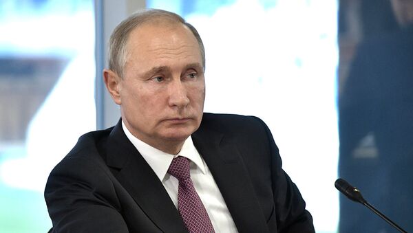 Путин: Ключевое место на форуме Машук занимает тема добровольчества Путин: Ключевое место на форуме Машук занимает тема добровольчества
