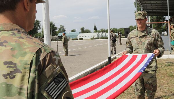 Военнослужащие армии США во время совместных учений с армией Казахстана Степной орел под Алма-Атой. Архивное фото Военнослужащие армии США во время совместных учений с армией Казахстана Степной орел под Алма-Атой. Архивное фото