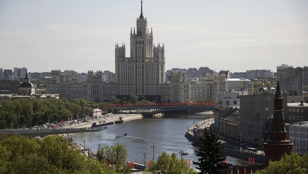 Высотное здание на Котельнической набережной Высотное здание на Котельнической набережной