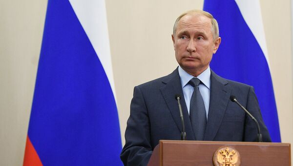 Президент РФ Владимир Путин. Архивное фото Президент РФ Владимир Путин. Архивное фото