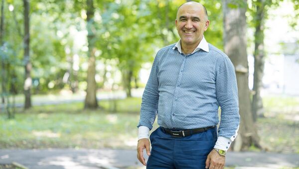 Врач Абдулло Давлатов Врач Абдулло Давлатов