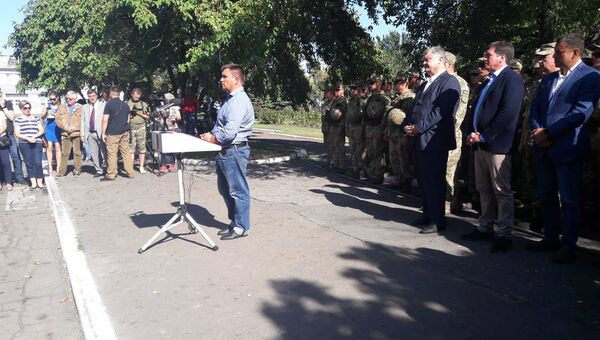 Глава МИД Украины Павел Климкин во время выступления в Авдеевке Глава МИД Украины Павел Климкин во время выступления в Авдеевке