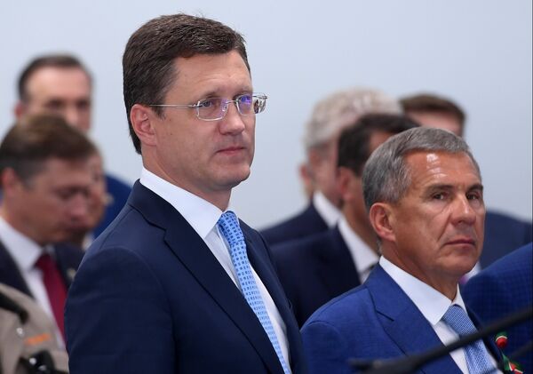 Министр энергетики Российской Федерации Александр Новак и президент Республики Татарстан Рустам Минниханов на торжественном вводе в эксплуатацию новой парогазовой установки на Казанской ТЭЦ-1 Министр энергетики Российской Федерации Александр Новак и президент Республики Татарстан Рустам Минниханов на торжественном вводе в эксплуатацию новой парогазовой установки на Казанской ТЭЦ-1