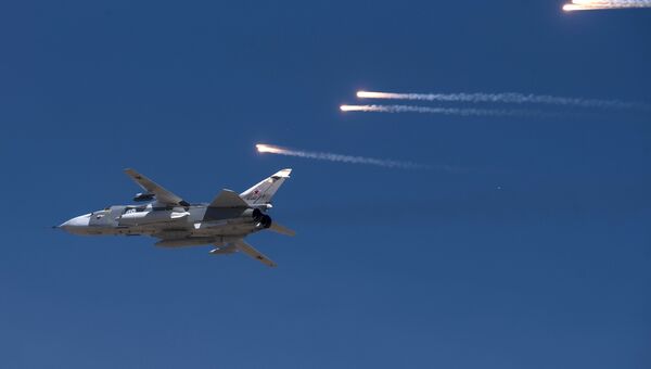 Фронтовой бомбардировщик Су-24 М ВКС РФ во время совместных учений объединенной группировки Вооруженных сил Киргизии. 26 сентября 2018 Фронтовой бомбардировщик Су-24 М ВКС РФ во время совместных учений объединенной группировки Вооруженных сил Киргизии. 26 сентября 2018