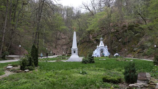 Иверская часовня и памятник основателям курорта в городе Горячий Ключ Иверская часовня и памятник основателям курорта в городе Горячий Ключ