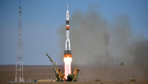 Старт ракеты-носителя Союз-ФГ с пилотируемым кораблем Союз МС-10. 11 октября 2018 Старт ракеты-носителя Союз-ФГ с пилотируемым кораблем Союз МС-10. 11 октября 2018