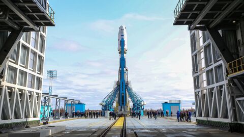 Ракета-носитель Союз-2.1а на космодроме Восточный Ракета-носитель Союз-2.1а на космодроме Восточный