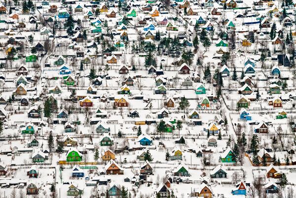 Снимок Игрушечные дома российского фотографа Федора Савинцева, занявший первое место в категории Architecture & Urban Spaces в конкурсе Siena International Photo Awards 2018 Снимок Игрушечные дома российского фотографа Федора Савинцева, занявший первое место в категории Architecture & Urban Spaces в конкурсе Siena International Photo Awards 2018