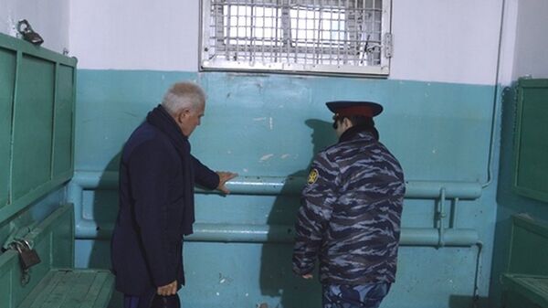 Уполномоченный по правам человека в Ярославской области Сергей Бабуркин во время проверки учреждений УФСИН в Угличе Уполномоченный по правам человека в Ярославской области Сергей Бабуркин во время проверки учреждений УФСИН в Угличе