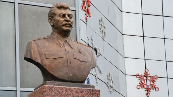 Памятника Иосифу Сталину Памятника Иосифу Сталину